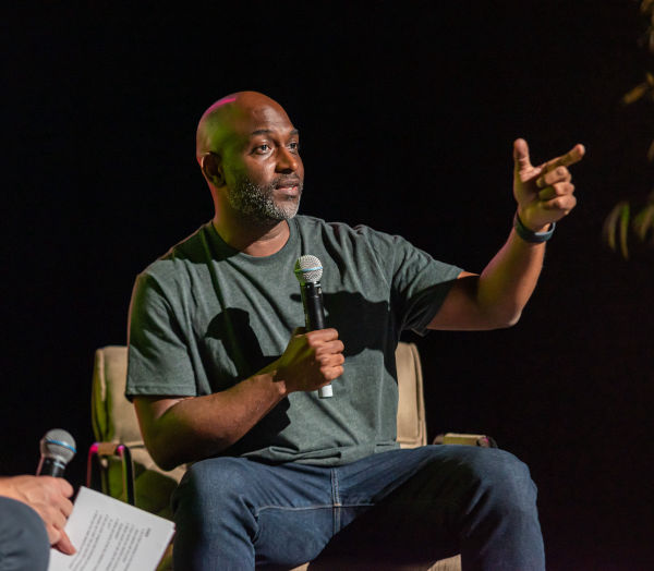 Kelsey Hightower at stage of ContainerDays 2024